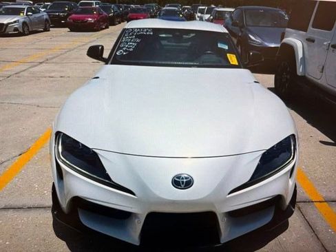 Used 2025 Toyota Supra Premium w/ Driver Assist Package RWD image 6