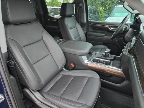 Used 2023 Chevrolet Silverado 1500 RST AWD/4WD image 25