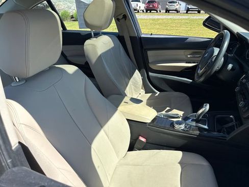Used 2015 BMW 328i xDrive Sedan AWD/4WD image 11
