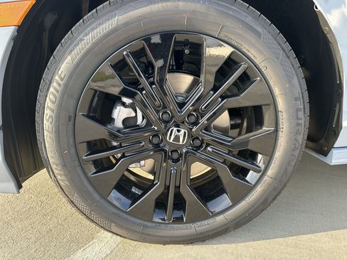 New 2026 Honda Odyssey Sport-L image 19