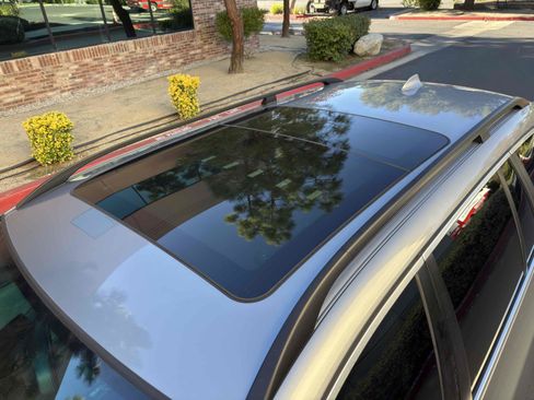 Used 2006 BMW 530xi Wagon image 17