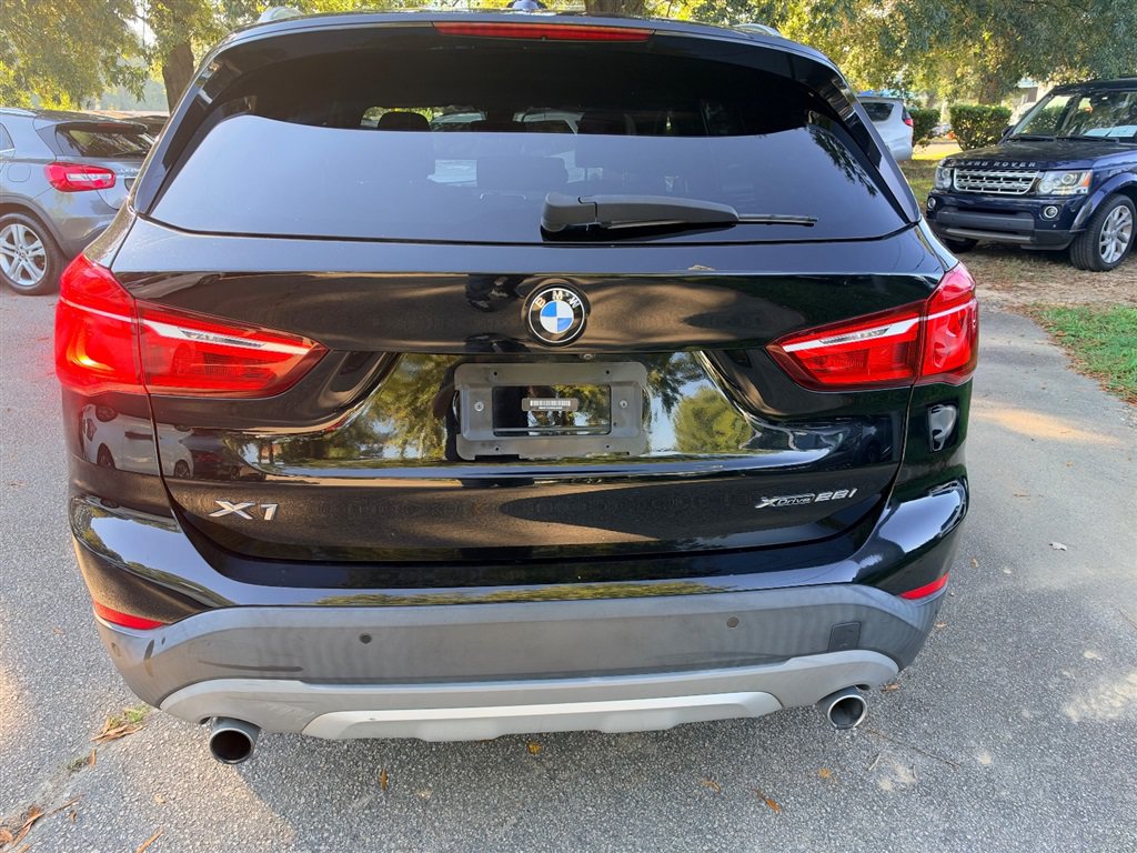 Used 2019 BMW X1 xDrive28i w/ Convenience Package AWD/4WD image 5