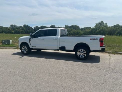 Used 2025 Ford F350 King Ranch w/ Chrome Package AWD/4WD image 4