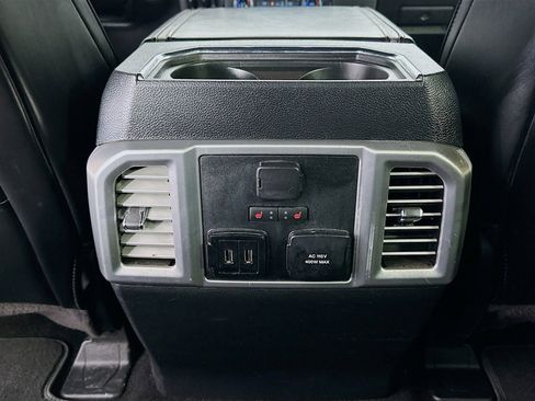 Used 2019 Ford F250 Platinum w/ Platinum Ultimate Package AWD/4WD image 27