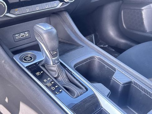 Certified 2023 Nissan Sentra SV w/ Trunk Package FWD image 22