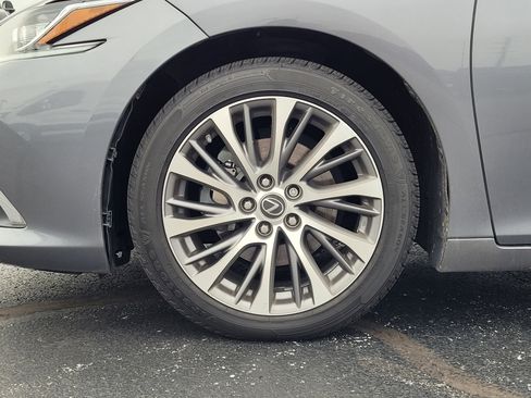 Used 2019 Lexus ES 350 w/ Premium Package FWD image 10