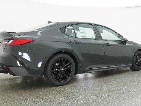 New 2026 Toyota Camry SE FWD image 16