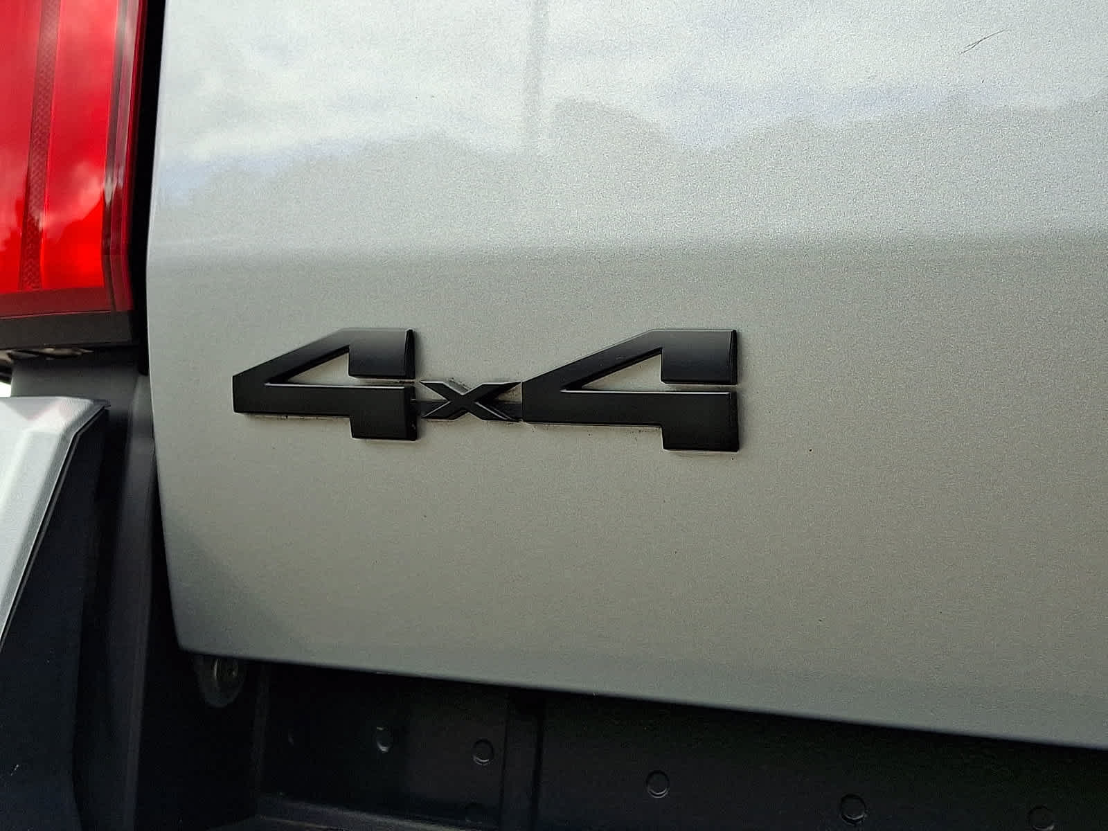 Used 2024 Toyota Tacoma TRD Off-Road AWD/4WD image 31