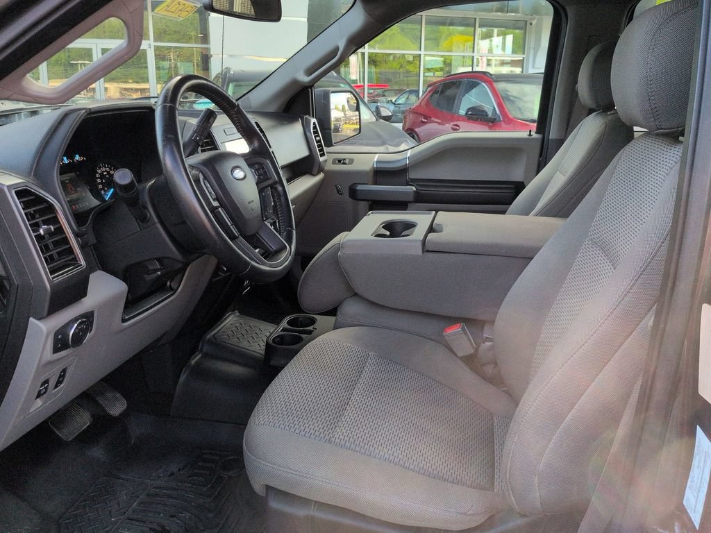 Used 2018 Ford F150 XLT w/ Equipment Group 302A Luxury AWD/4WD image 12