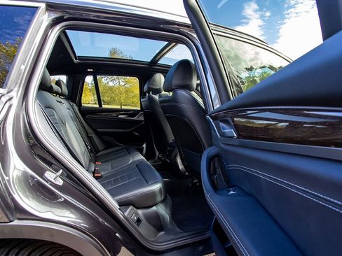 Used 2018 BMW X3 xDrive30i image 23