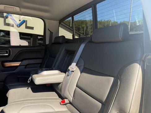 Used 2018 Chevrolet Silverado 1500 LTZ w/ Sport Package AWD/4WD image 35