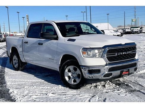 Used 2023 RAM 1500 Big Horn image 2