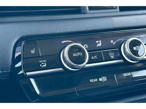 Used 2025 Honda Pilot Touring image 30