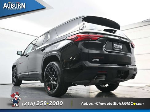 Used 2023 Chevrolet Traverse Premier w/ Redline Edition AWD/4WD image 23