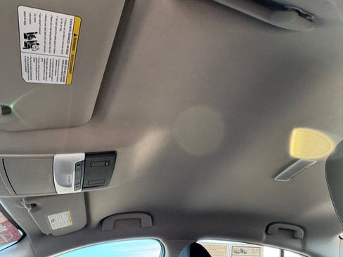 Certified 2025 Nissan Sentra SV image 31