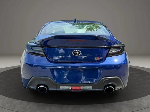 Used 2023 Toyota GR86 Premium w/ ALL Weather Mat Package (TMS) RWD image 5