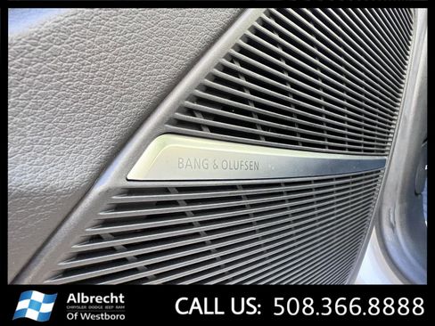 Used 2023 Audi Q8 Premium Plus w/ Premium Plus Package image 31