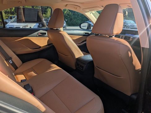 Used 2015 Lexus IS 250 RWD image 22