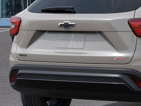 New 2026 Chevrolet Trax RS w/ Driver Confidence Package FWD image 14