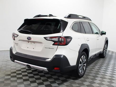 Used 2023 Subaru Outback Limited w/ Popular Package #2 AWD/4WD image 6