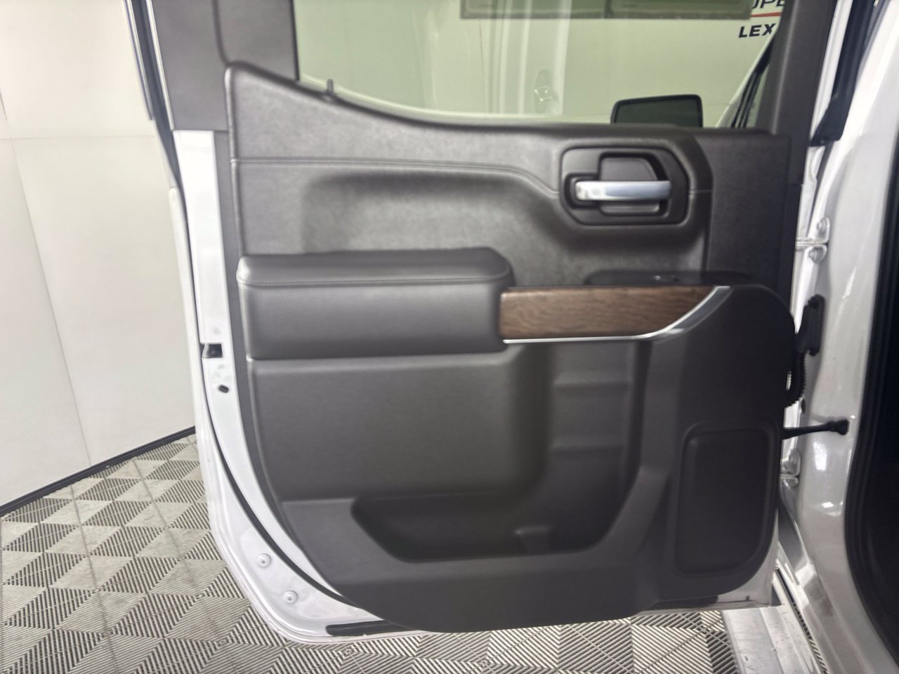 Used 2021 GMC Sierra 1500 Denali AWD/4WD image 27