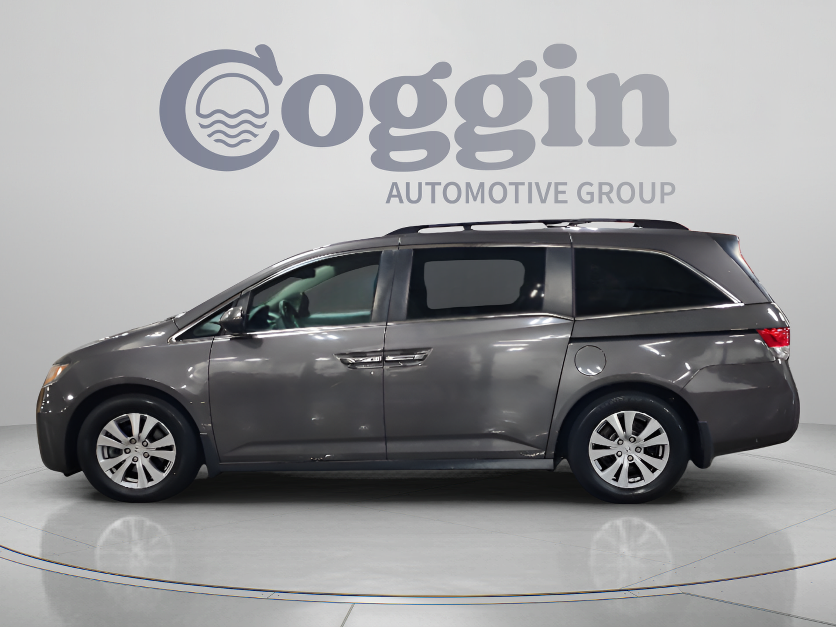 Used 2015 Honda Odyssey EX-L image 2