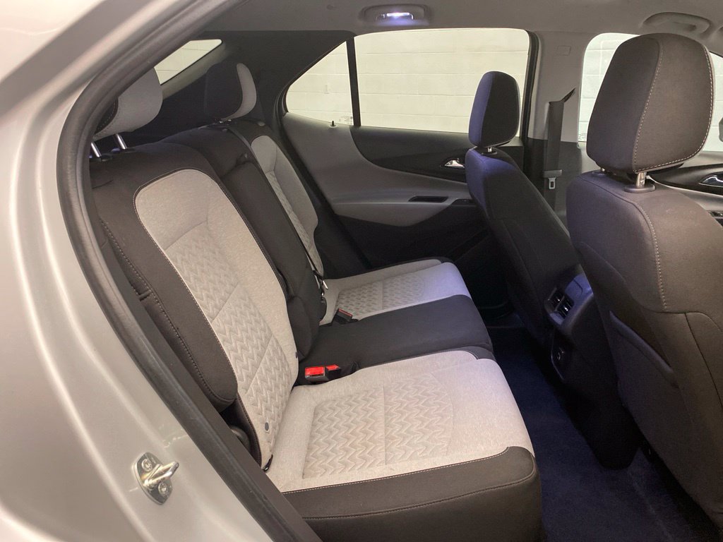 Used 2022 Chevrolet Equinox LS w/ LS Convenience Package FWD image 25