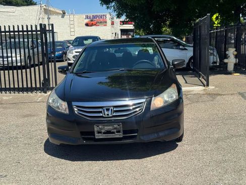 Used 2012 Honda Accord SE image 2