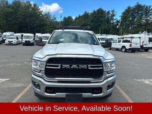 Used 2024 RAM 2500 Tradesman w/ Chrome Appearance Group AWD/4WD image 2