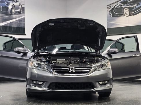 Used 2015 Honda Accord EX-L image 5