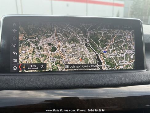 Used 2018 BMW X5 xDrive40e image 16