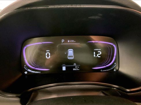 Used 2025 Kia Soul LX FWD image 20