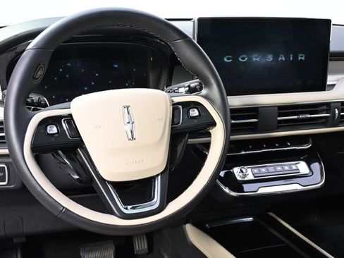New 2026 Lincoln Corsair Premiere AWD/4WD image 12