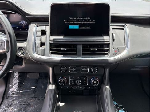 Used 2024 Chevrolet Tahoe LT AWD/4WD image 16