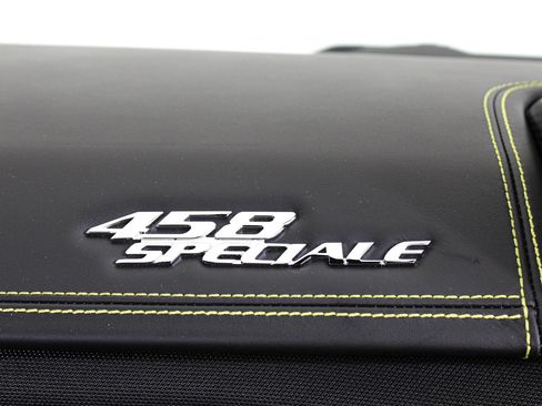 Used 2015 Ferrari 458 Speciale Coupe RWD image 42