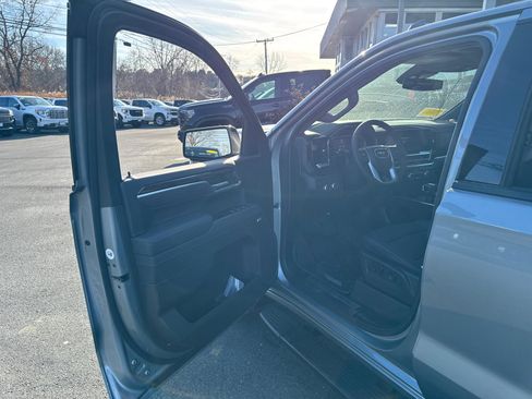 New 2026 GMC Sierra 1500 Elevation w/ Elevation Premium Package image 11