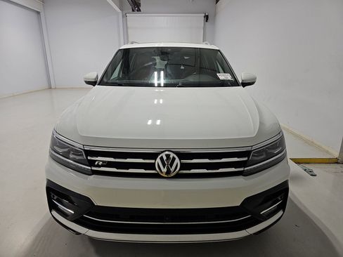 Used 2020 Volkswagen Tiguan SEL Premium R-Line image 2