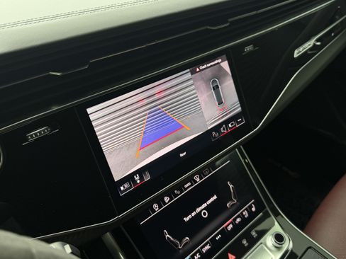 Used 2025 Audi RS Q8 performance AWD/4WD image 31