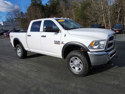 Used 2018 RAM 2500 Tradesman w/ Chrome Appearance Group image 2
