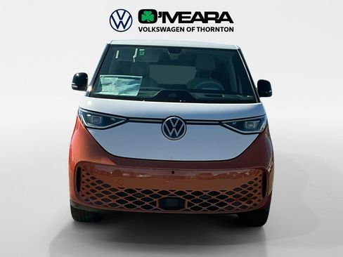New 2025 Volkswagen ID. Buzz Pro S Plus image 8