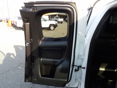 Used 2021 Toyota Tacoma SR image 30