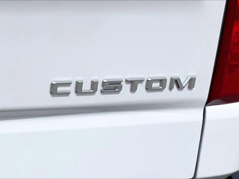 Used 2025 Chevrolet Silverado 1500 Custom Trail Boss AWD/4WD image 10