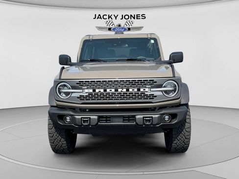 Used 2025 Ford Bronco Badlands w/ Sasquatch Package AWD/4WD image 8