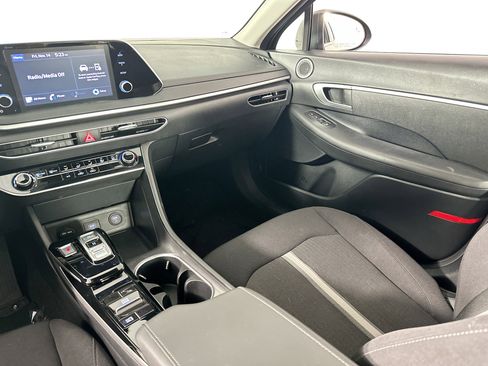 Used 2023 Hyundai Sonata SE w/ Cargo Package image 21