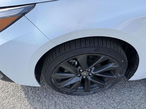 Certified 2025 Toyota Corolla SE w/ Convenience Package image 11