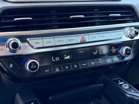 Used 2022 Kia Telluride EX w/ EX Premium Package AWD/4WD image 27