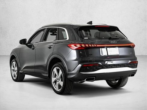 New 2025 Audi Q5 Premium Plus image 8