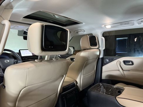 Used 2023 Nissan Armada Platinum w/ Captain's Chairs Package RWD image 20