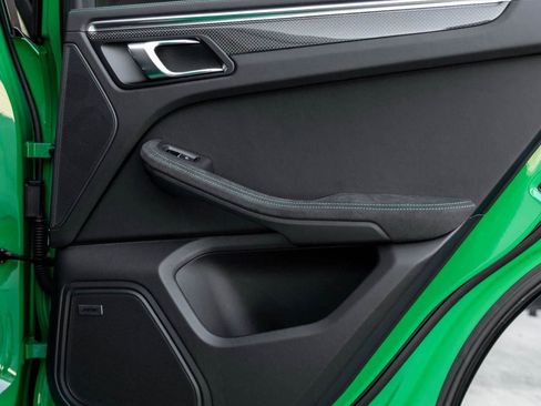 New 2026 Porsche Macan GTS image 80