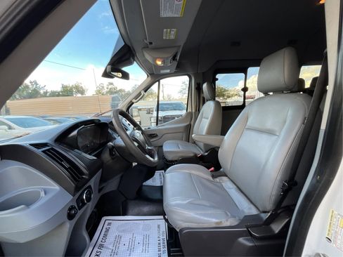 Used 2019 Ford Transit 350 XL image 10